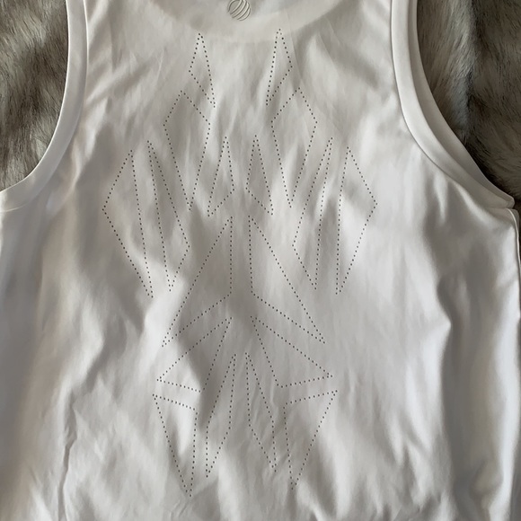 MPG Tank - Picture 8 of 10